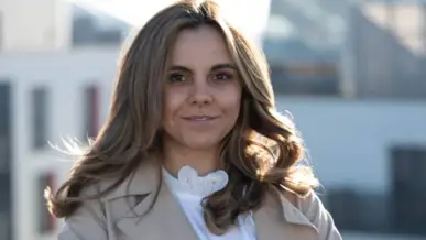 Sanu Sara Durmaz, Profil-Businessbild Sanu Sara Durmaz, Profil-Businessbild